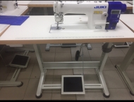 Промышленная швейная машина Juki DDL-7000AS-7 (полный комплект со столом и электромагнитом)